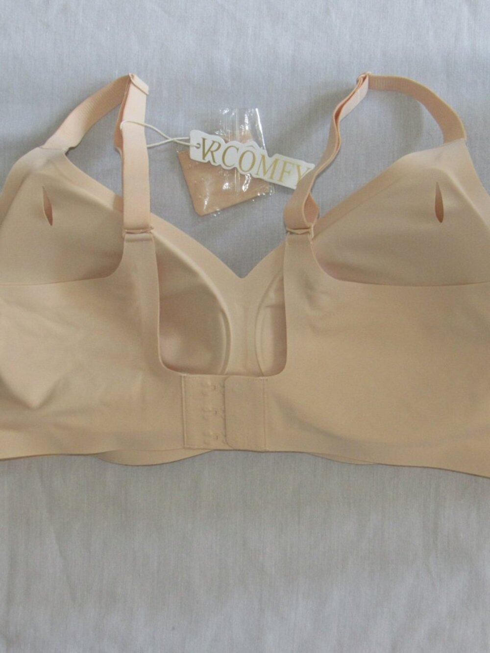 NWT VR Comfy Bra Beige Wireless Removable Pads Convertible Straps Seamless XXXL - Picture 2 of 3